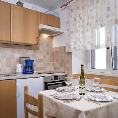 Guesthouse Wish Stari Grad  Eksteriør billede