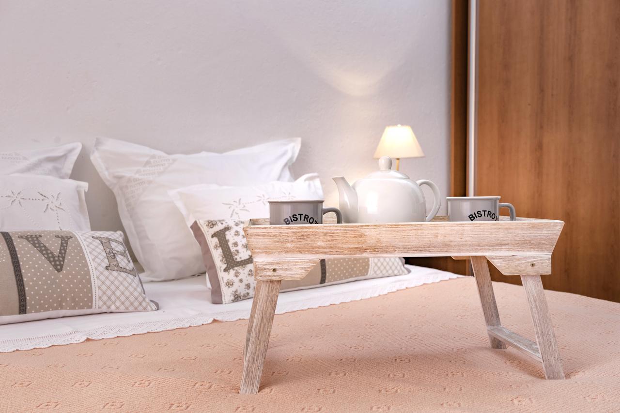 Guesthouse Wish Stari Grad  Eksteriør billede